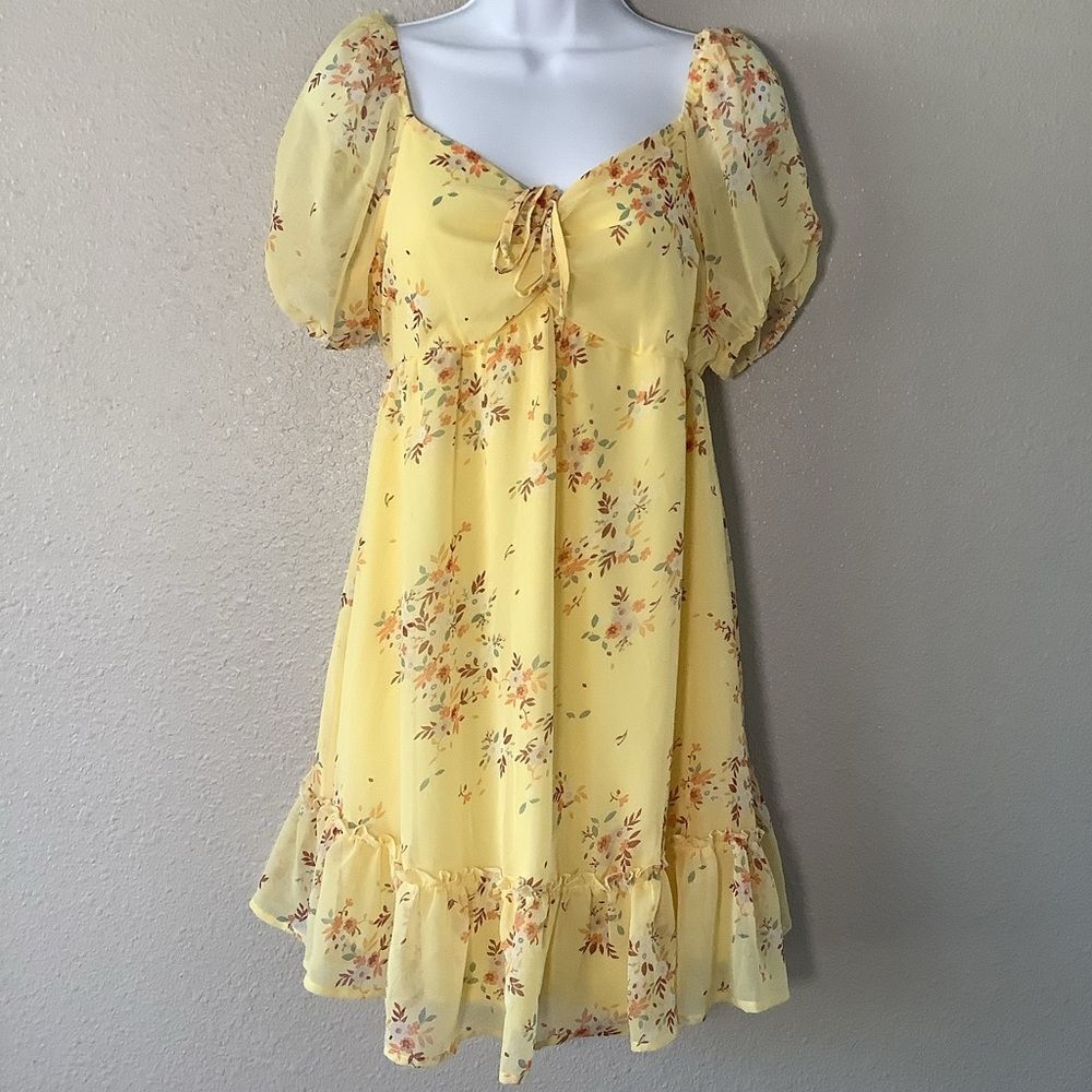 Maternity Yellow Floral Cottagecore Baby Shower Milkmaid Puff Sleeve‎ Dress S